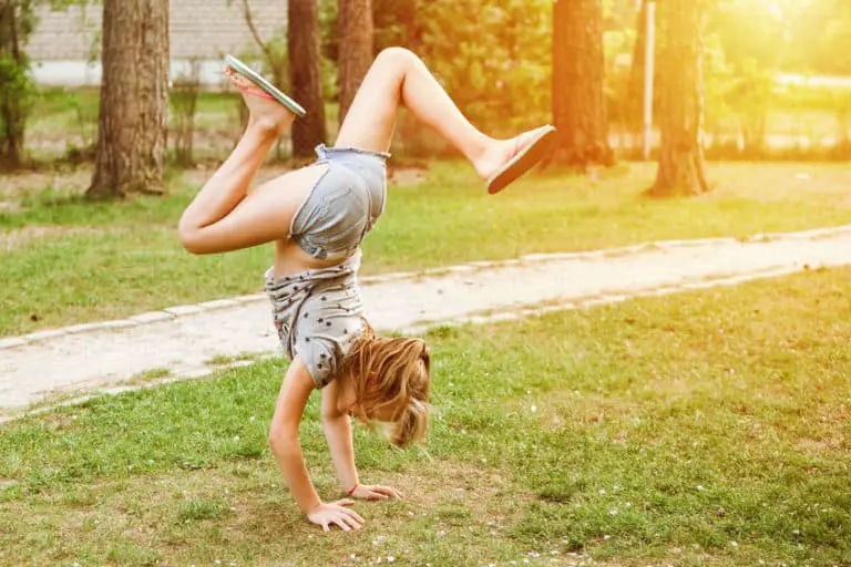 Gymnastics Poses – A Complete List – gymnastics123.com